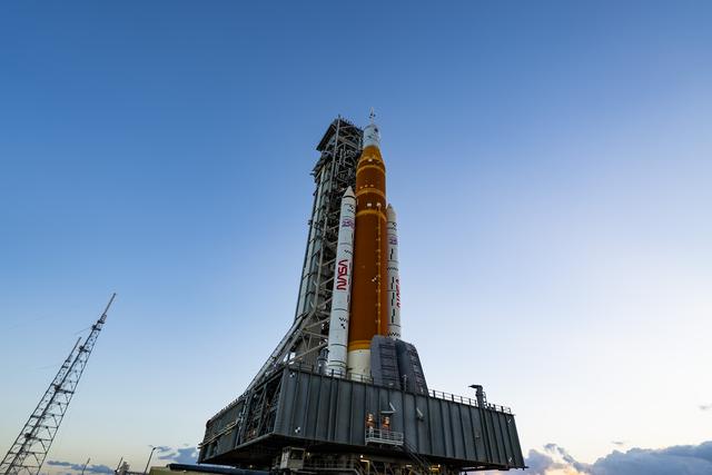 NASA image: NASA's SLS Rocket and Orion Spacecraft Second Rollout to Launch Pad 39B